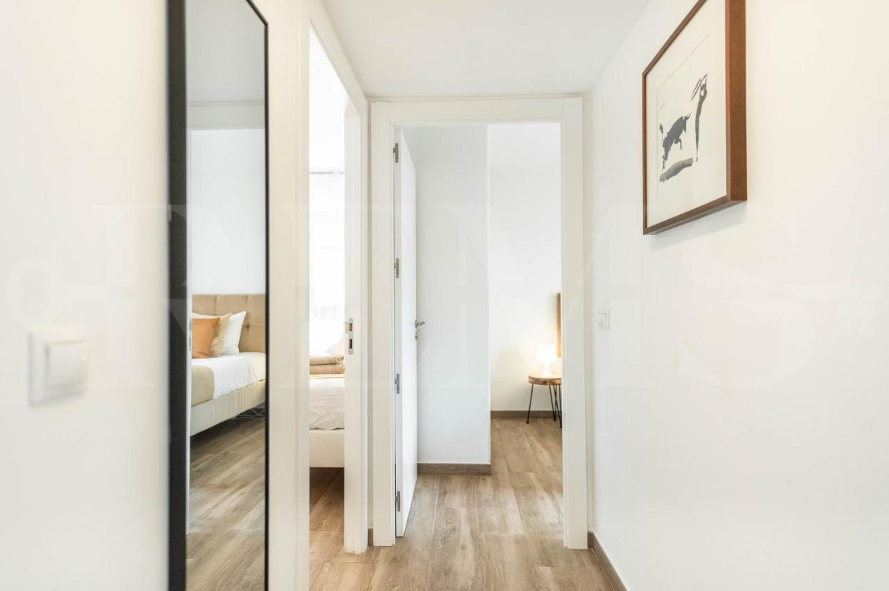 Spacious Apartment Next To Plaza De La Merced By Rems Malaga Exterior photo